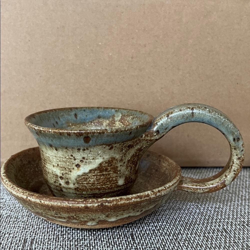 Ceramic Handthrown Signed Studio Pottery Candle Holder attached Saucer signed - Picture 4 of 7
